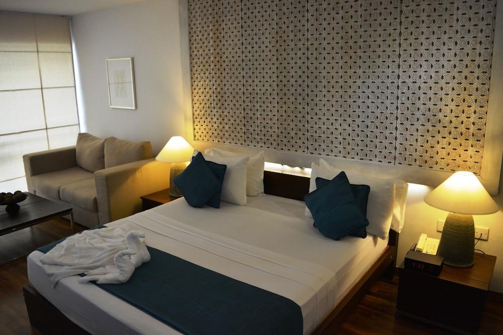 Rockwell Colombo Hotel Buitenkant foto
